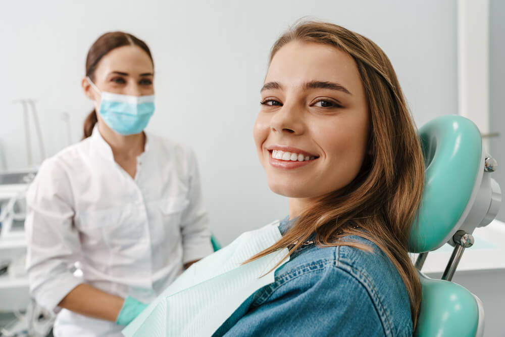 paciente sorrindo frases de dentistas
