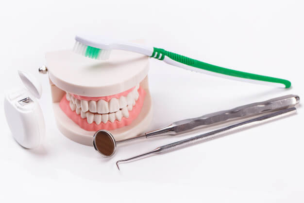 comercial de odontologia prototipo de dentes escova fio dental e equipamentos odontologicos