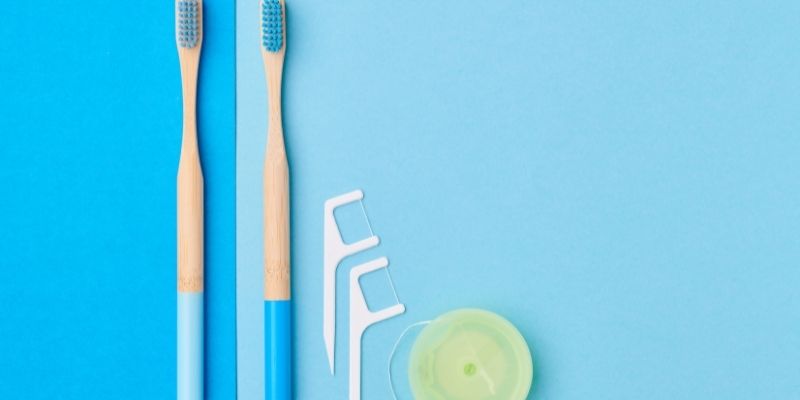 kit de higiene bucal escovas