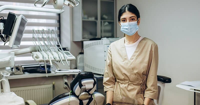 mulheres na odontologia consultorio